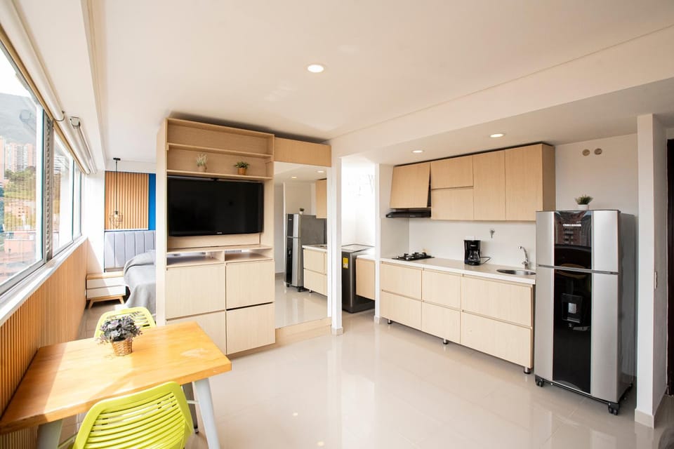 TV and multimedia, Coffee/tea facilities, Kitchen or kitchenette, dishwasher, stove