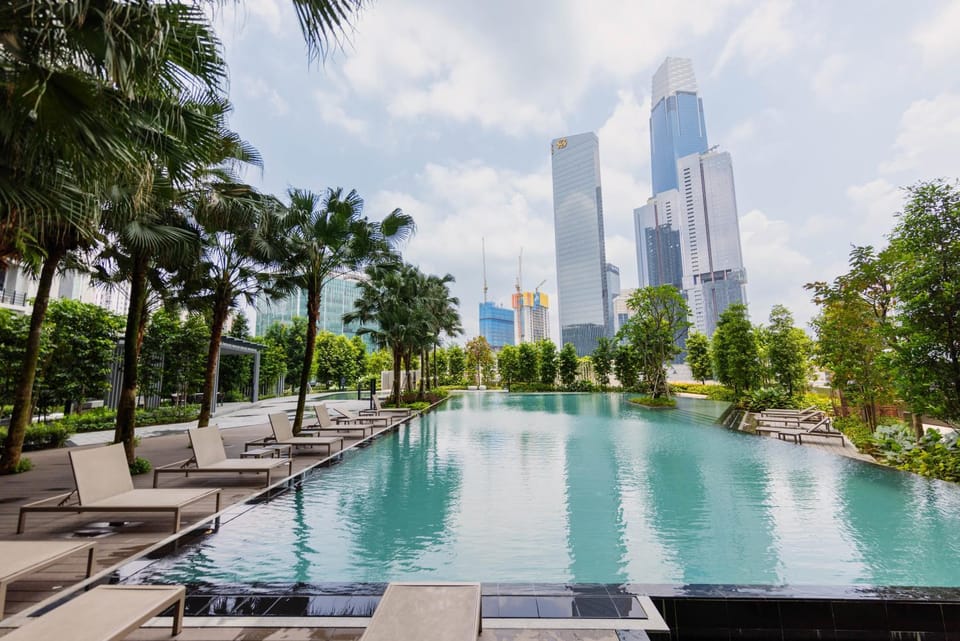 Pool view, Swimming pool