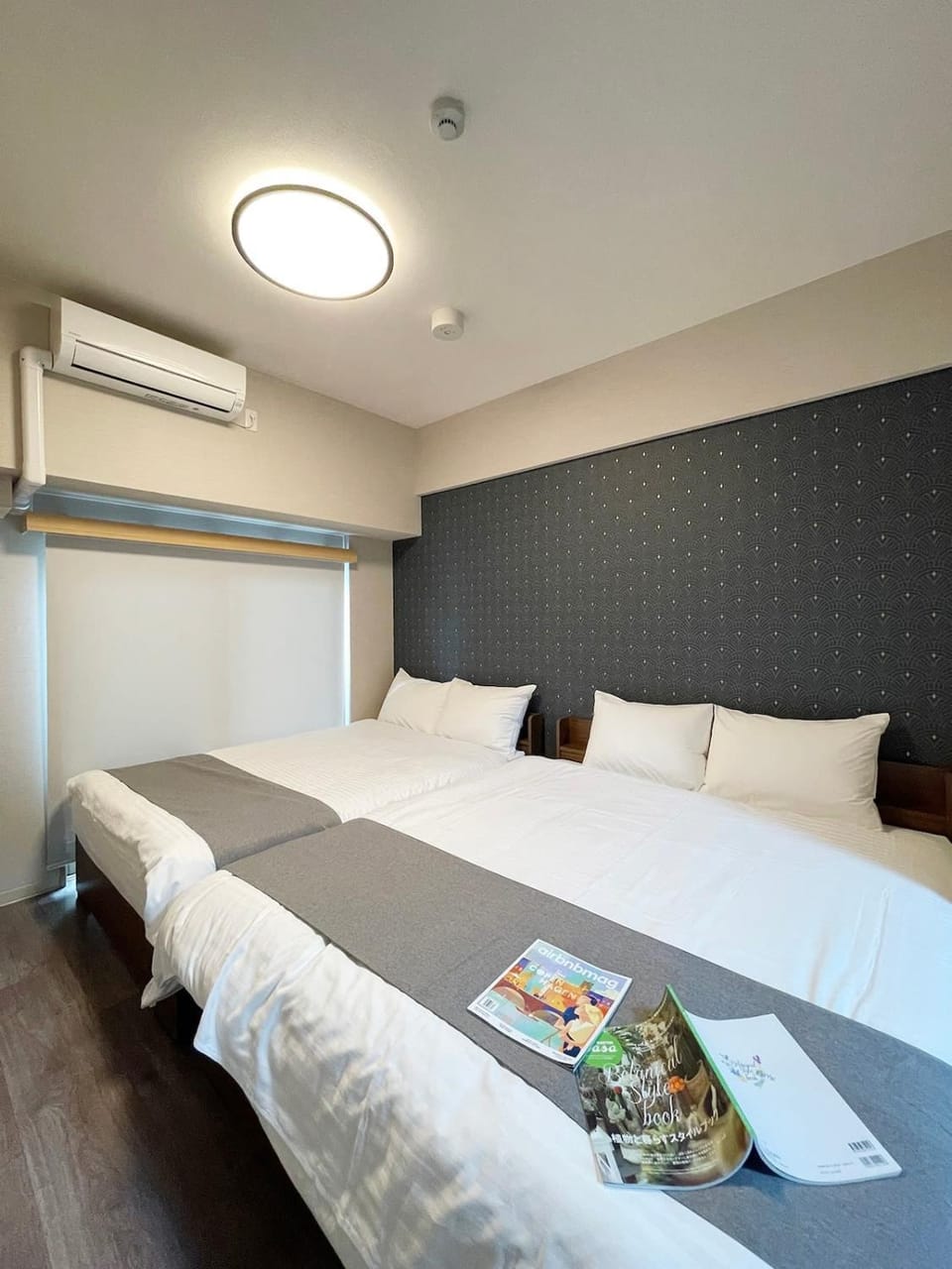 Bed, Bedroom, air conditioner