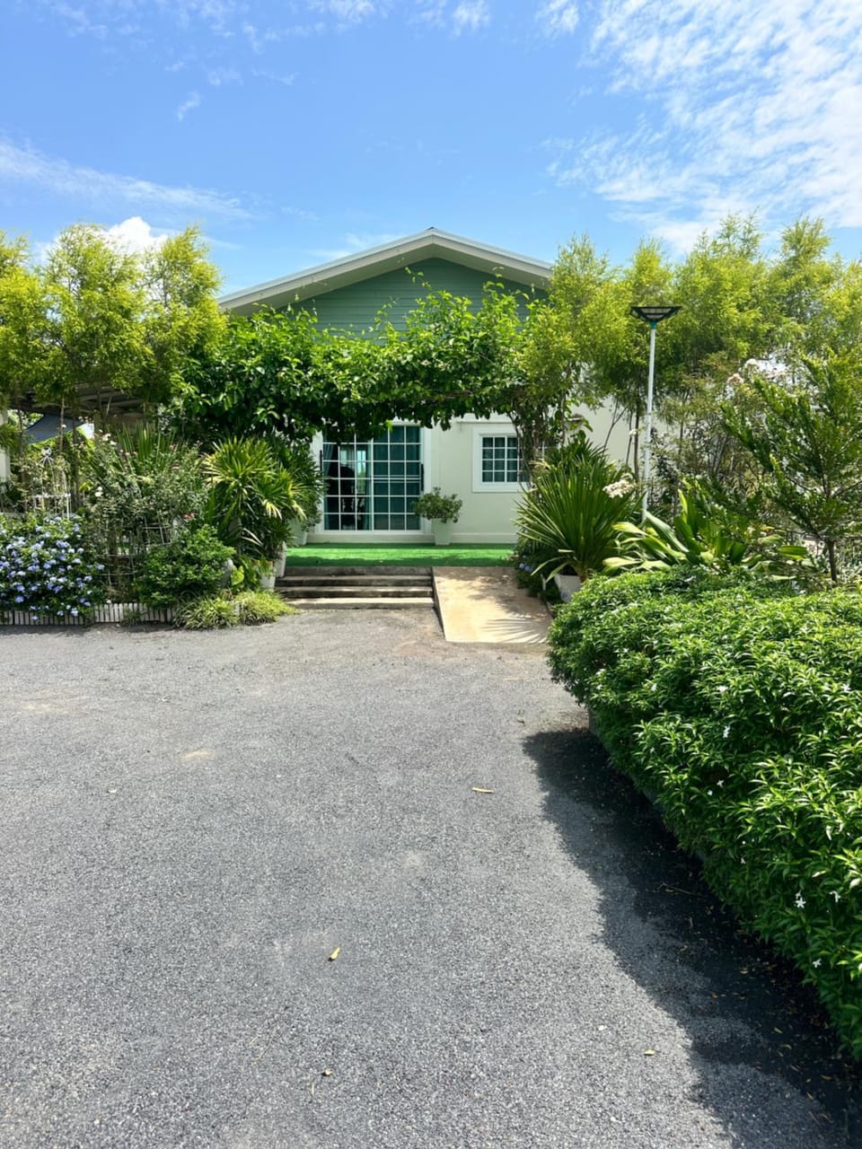 Property building, Day, Natural landscape, Garden