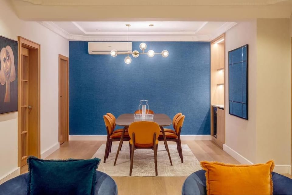 Stylish, Interior-Designed 2-BR Apartment in Lagos