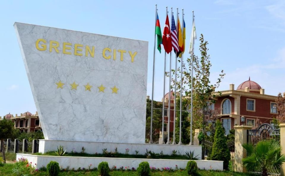 Green City Residence Apartment in Baku