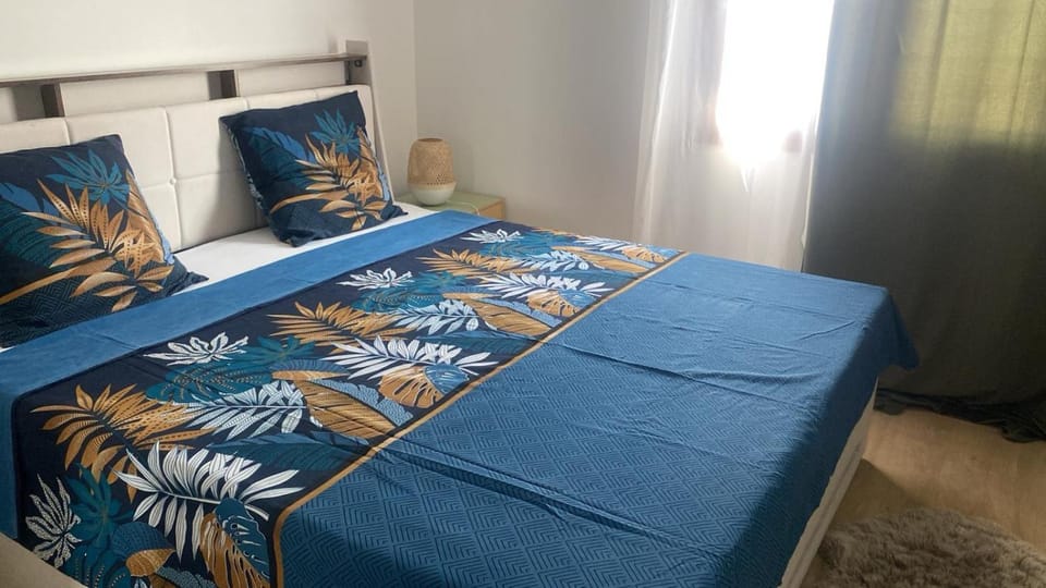 Mésange d Atlas - North West Paris Suburbs Apartment in Saint-Germain-en-Laye