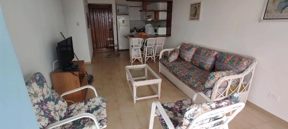 Cómodo apartamento de 2 habitaciones a orillas del mar, en Costa Azul, Margarita Apartment in Venezuela