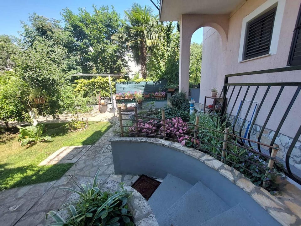 Summer, Garden