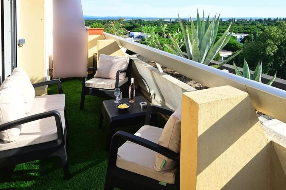 Sublime Appart Vue mer Piscine Clim Apartment in La Grande-Motte