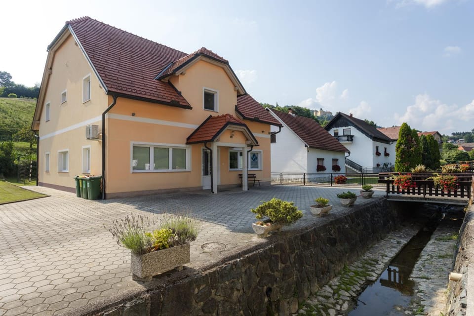 Apartments Leonid Apartment in Slovenia