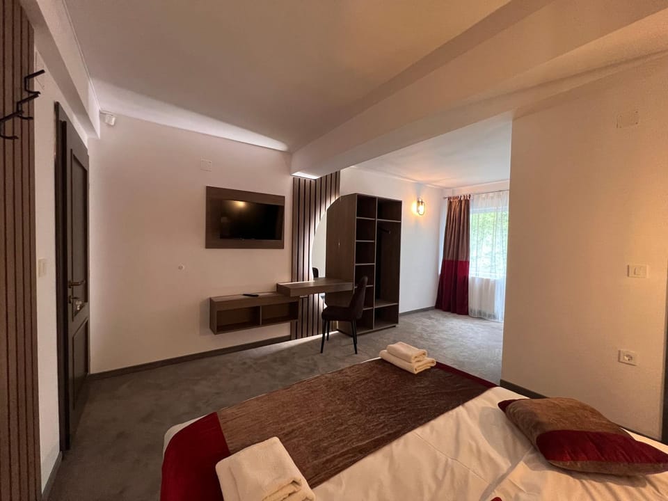 Regina Munților A Bed and Breakfast in Brașov County