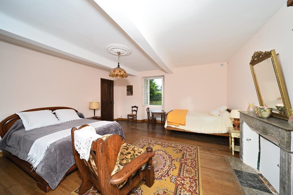 Property building, Living room