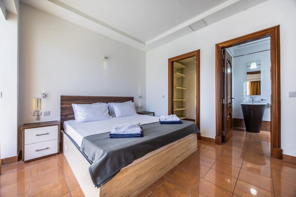 Mellieha Penthouse with pool and view by Homely Apartment in Malta