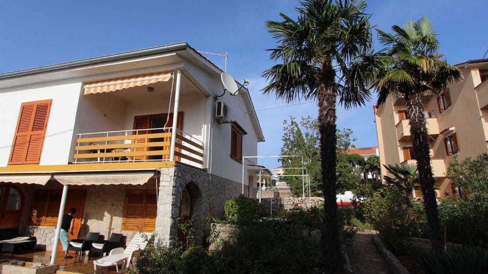 Property building, Summer