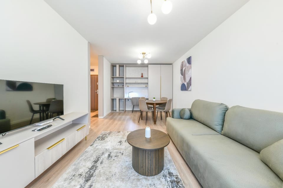 TV and multimedia, Living room, Dining area