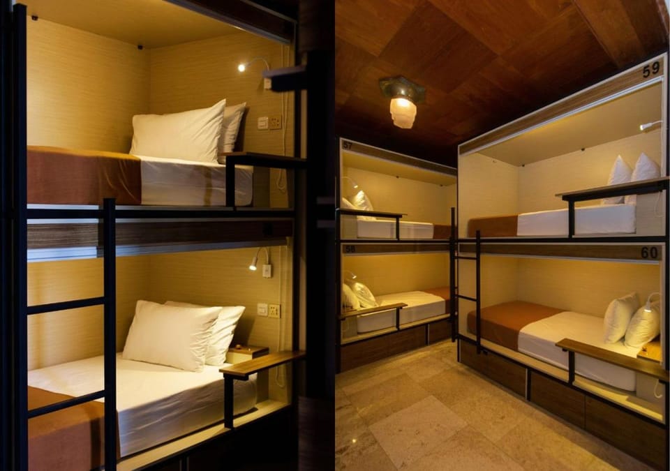 Bed, bunk bed