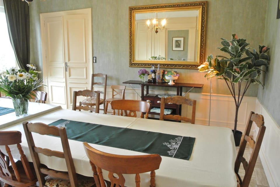 NOR14 - Vire - Chez Bear House in Normandy