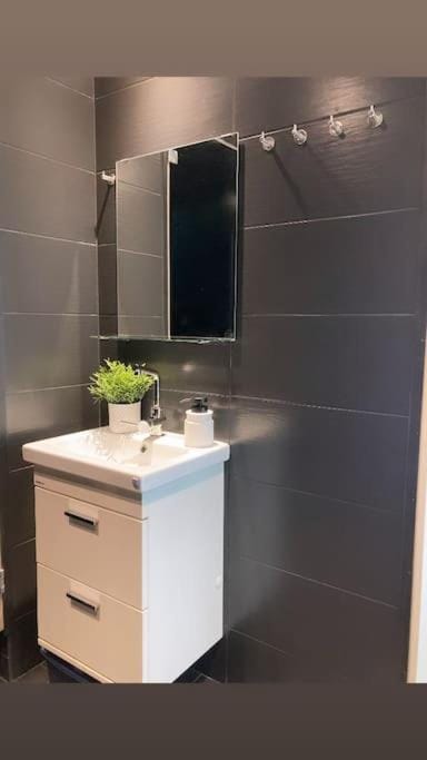 Moderni rantasauna ja -mökki Apartment in Finland