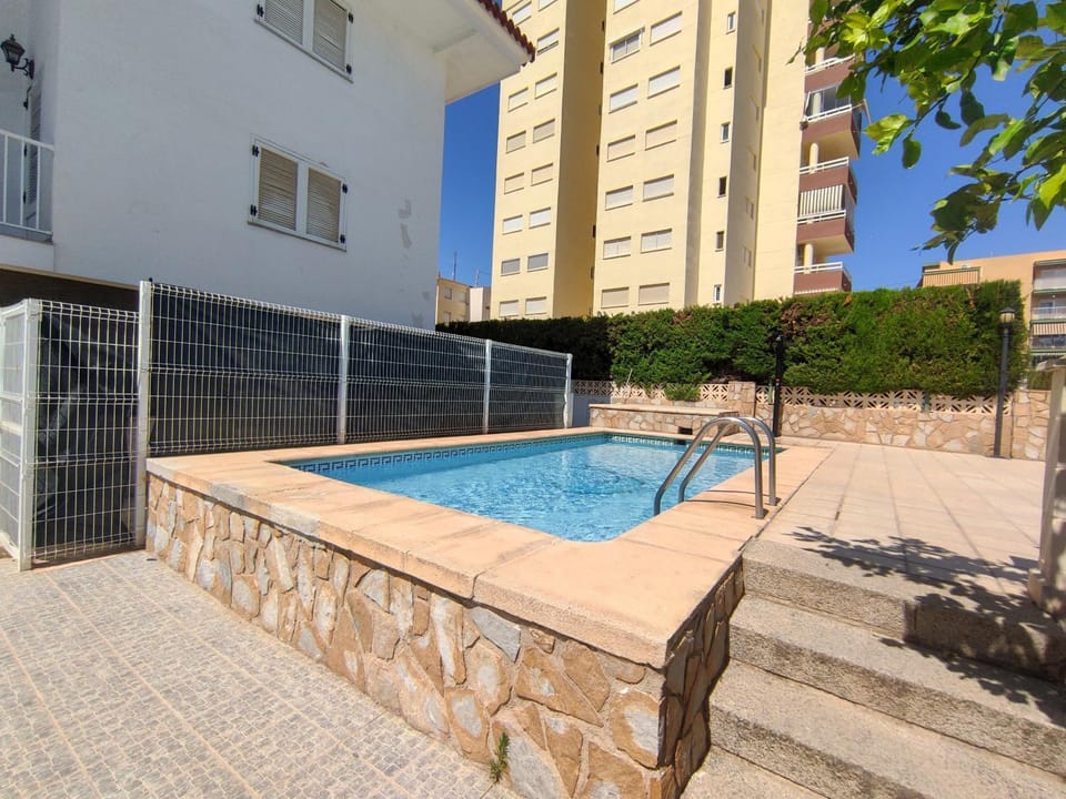 Spring, Bed, Activities, Winter, Summer, Balcony/Terrace, Beach, Hiking, Animals, Animals, Animals, Autumn, Pets, Pets, Pets, Sea view, Swimming pool, Sports, Entertainment, children, children, children, young children, young children, young children, older children, older children, older children, group of guests, group of guests, group of guests, Family, Family, Family, Parking, microwave, oven, pet friendly, pet friendly, stove, washing machine, air conditioner