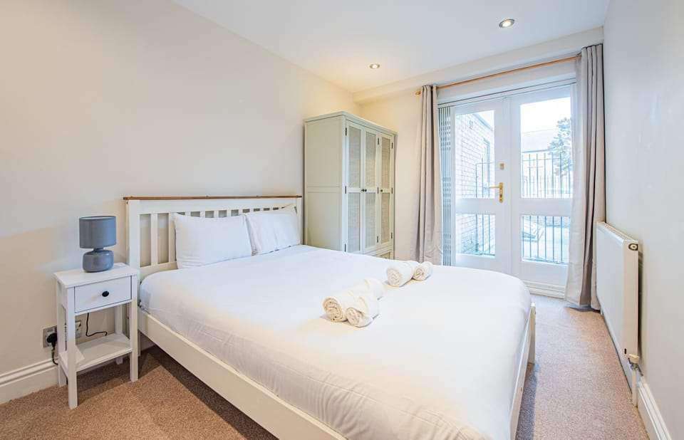Homely 2 bedroom flat near Tower Bridge Apartment in London Borough of Southwark