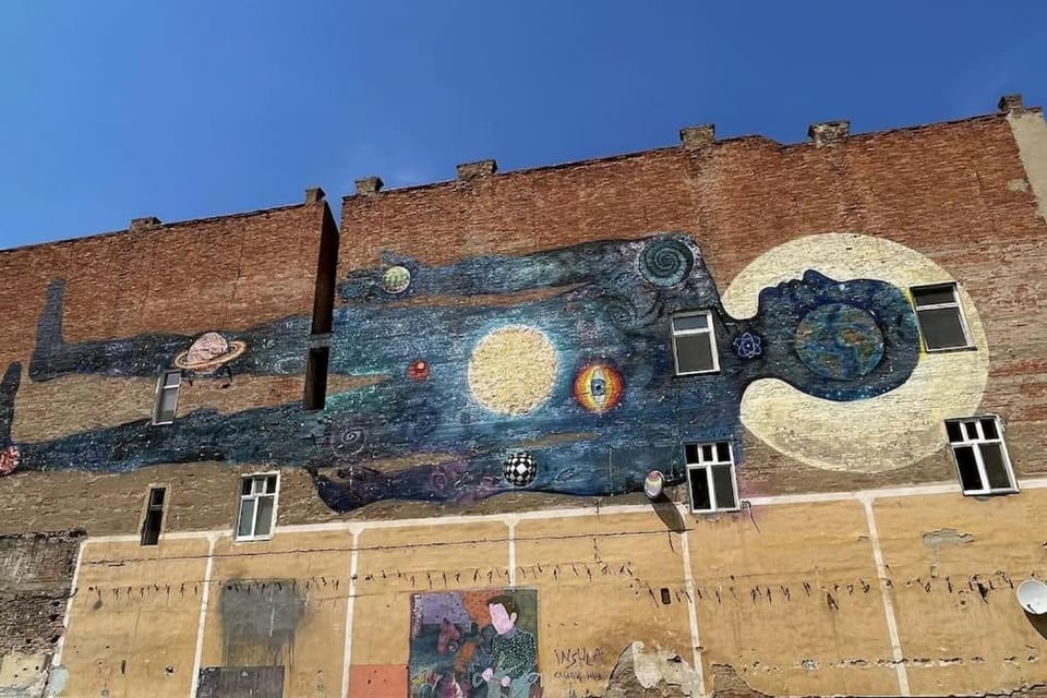 Nearby landmark