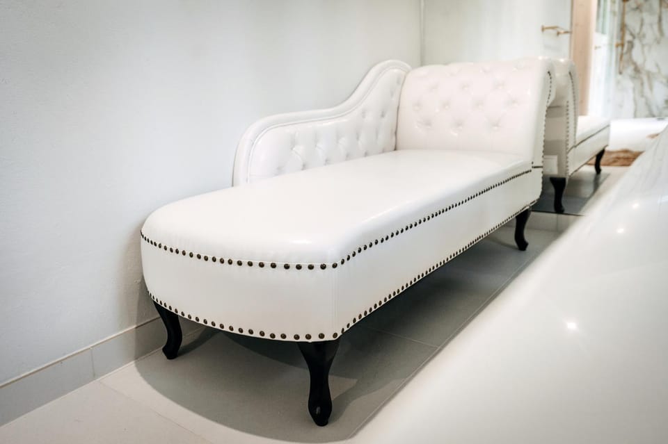 Bathroom, Seating area