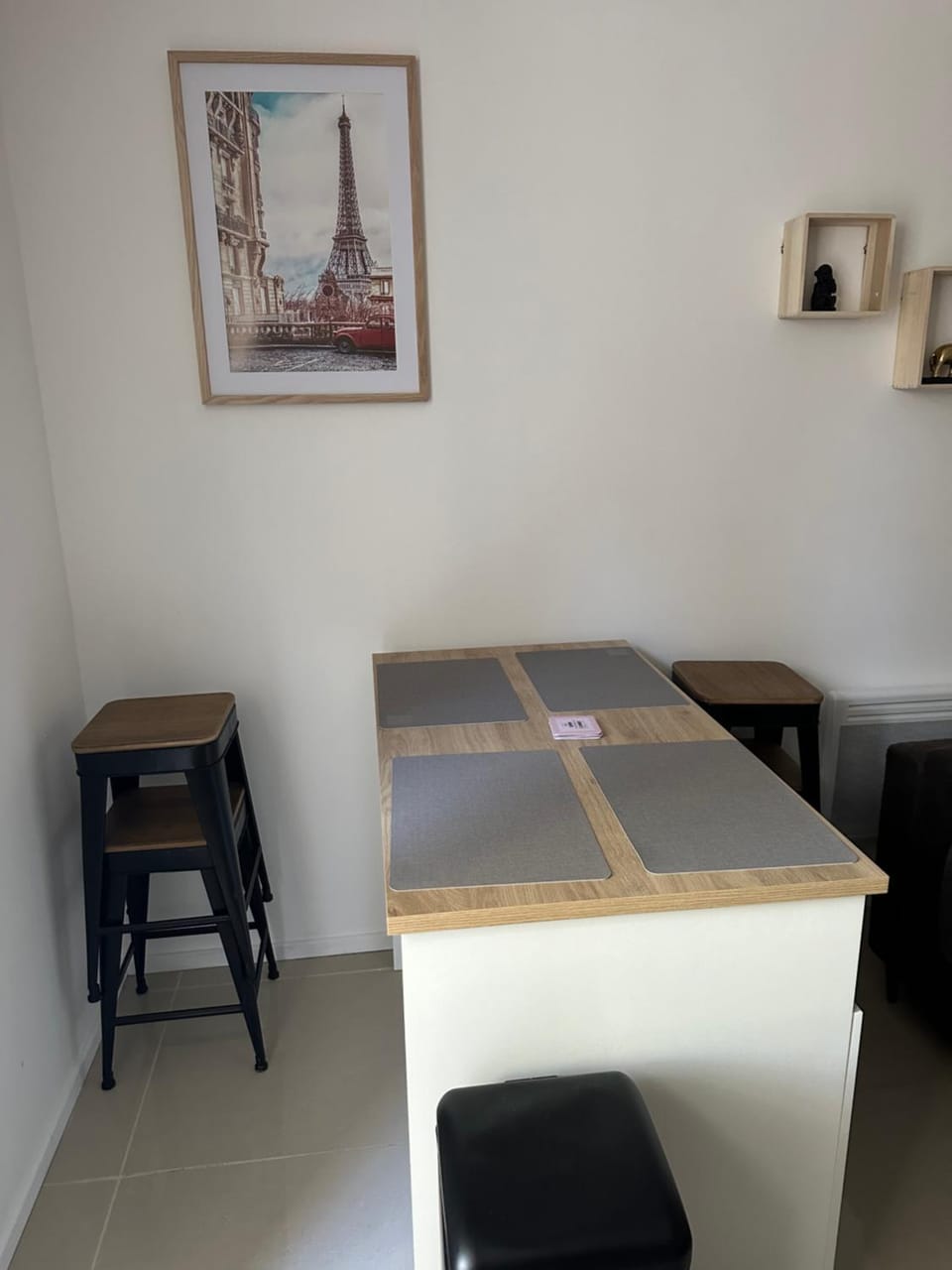 Appartement Centre ville climatisé wifi netflix Apartment in Occitanie