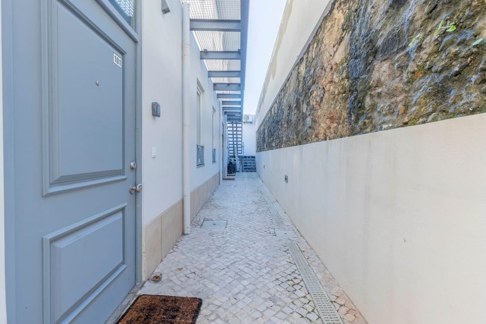 Inner courtyard view