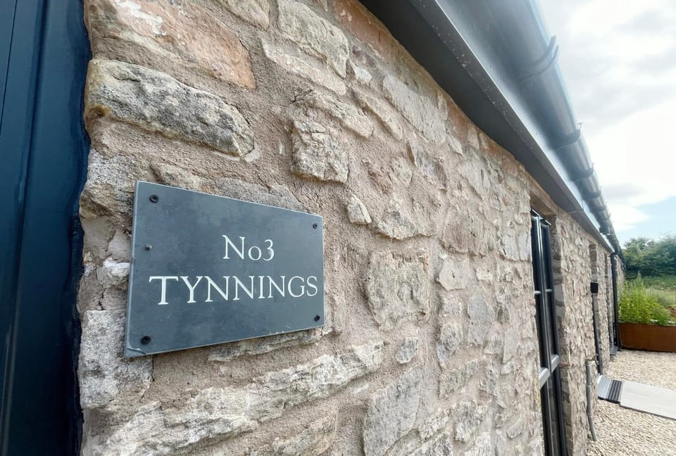 Number 3 Tynnings at The Old Dairy Clevedon Apartment in England