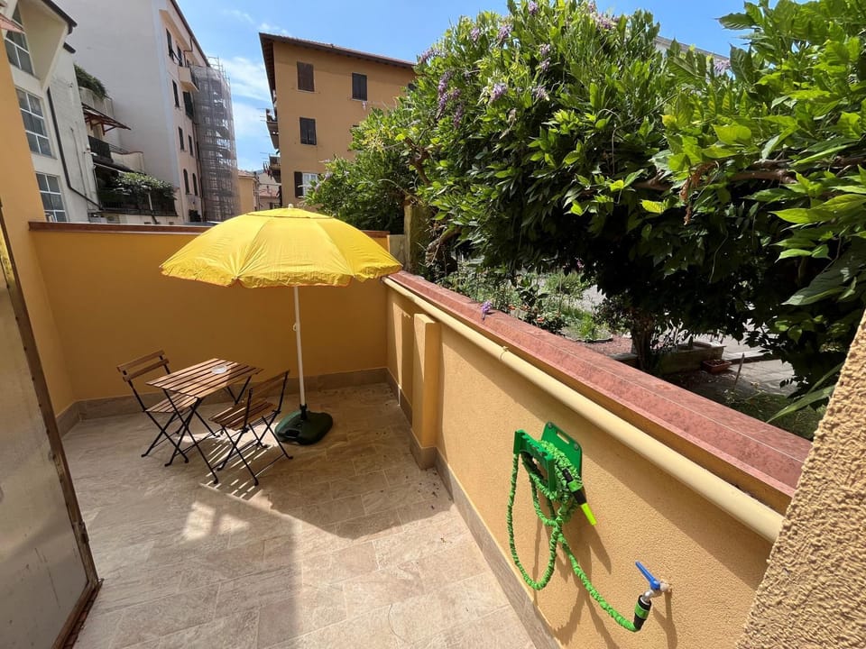 Patio, Day, Balcony/Terrace, Balcony/Terrace