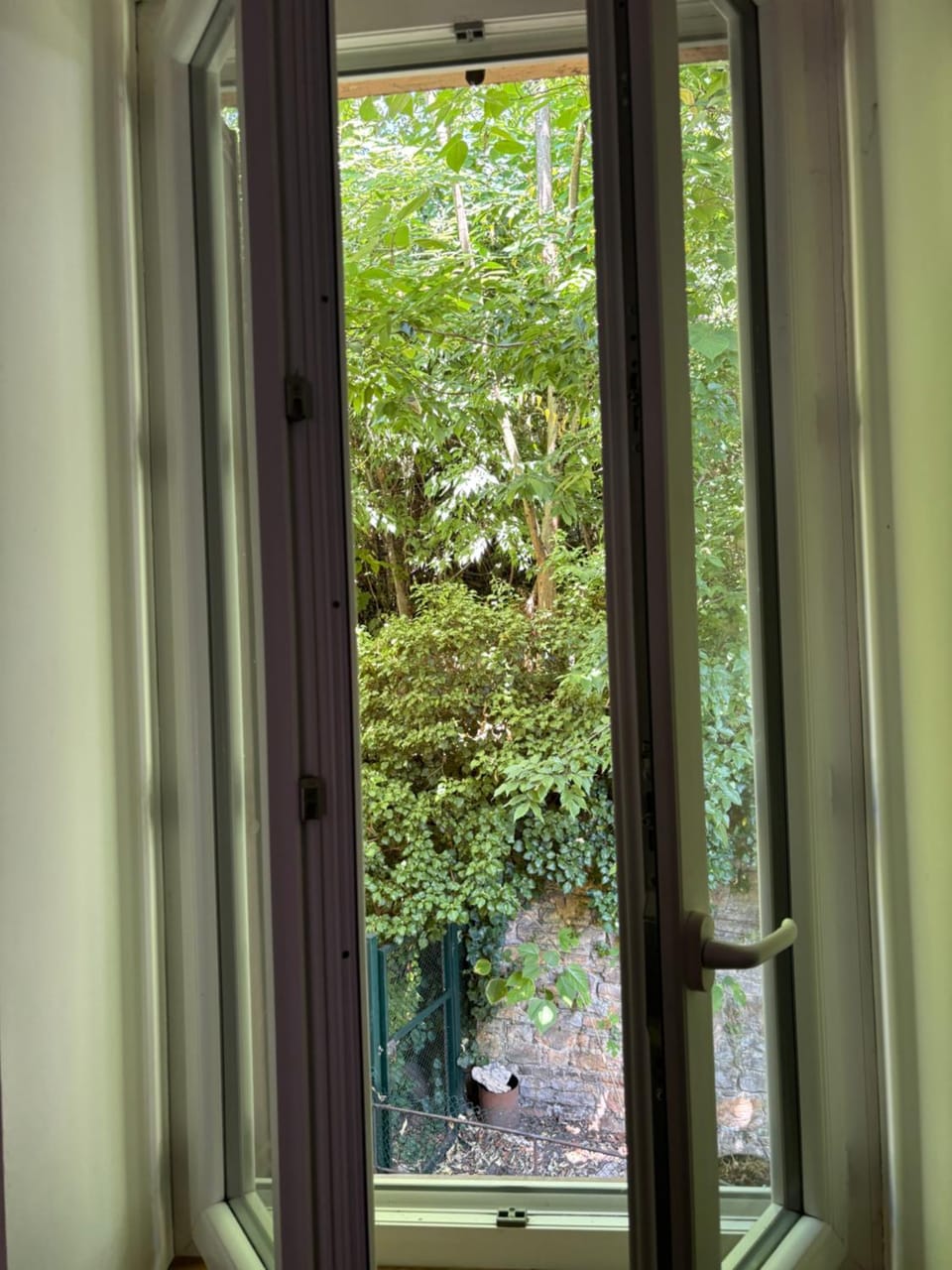 Spring, Garden view