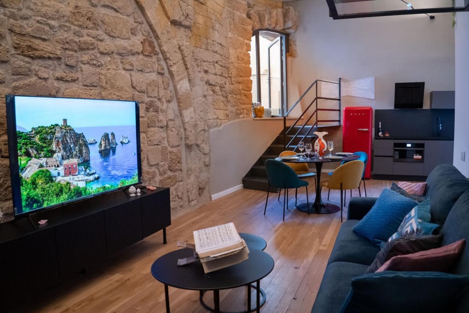 Communal lounge/ TV room, TV and multimedia, Kitchen or kitchenette, Evening entertainment