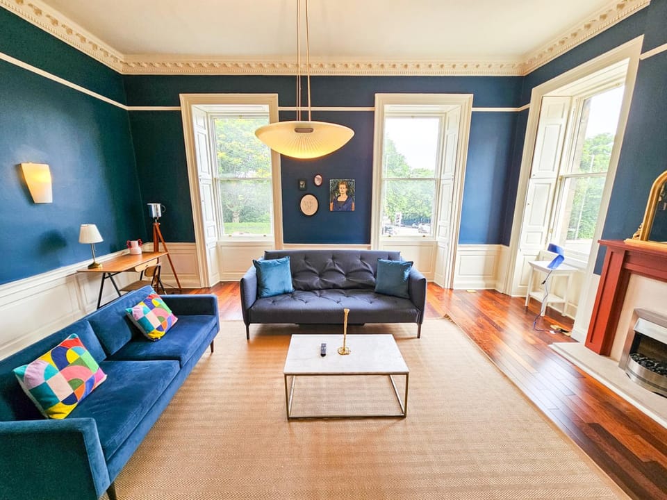 Communal lounge/ TV room, Living room