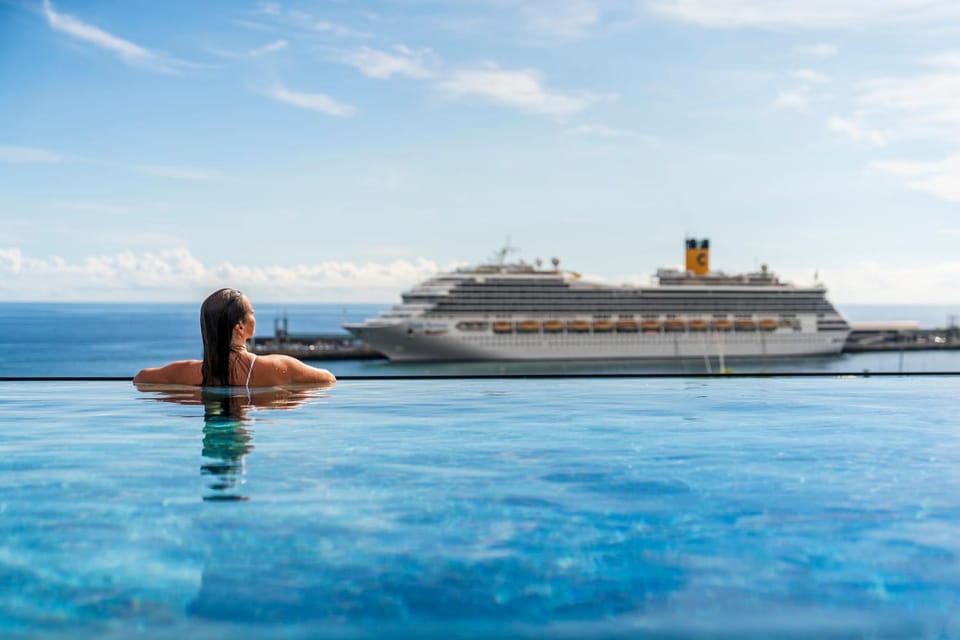 Day, Pool view, Sea view, Swimming pool