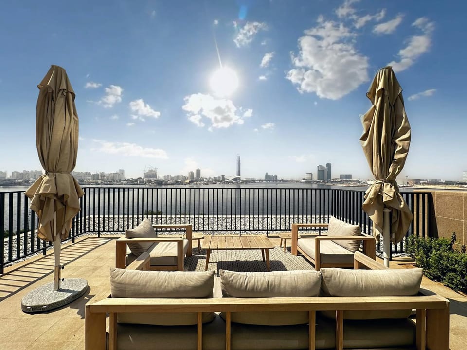 Trophy - Ultra Luxury Suite with Fireplace Apartment in Dubai