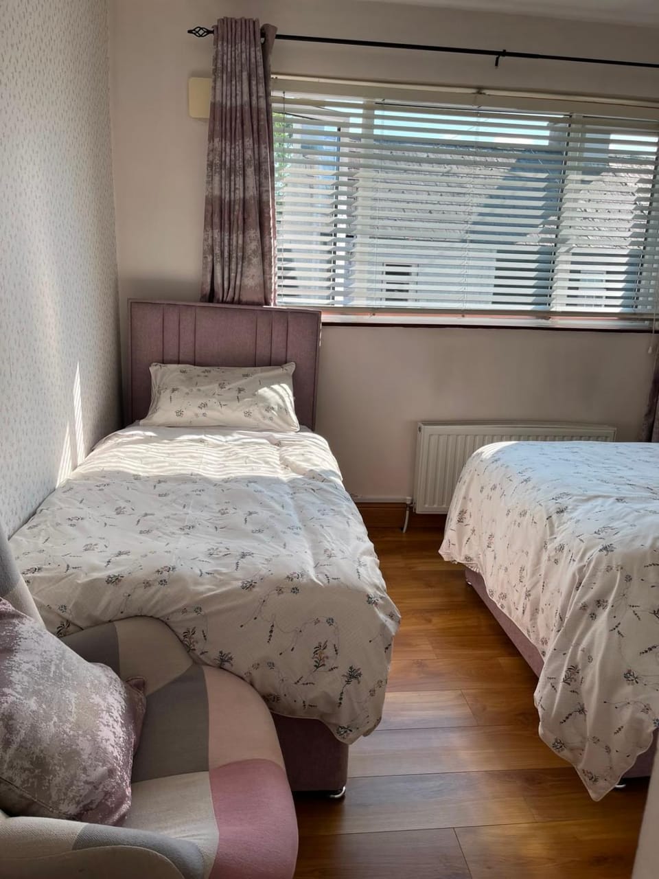 Triple Room with Private Bathroom at Caroline's Guest House, River Street, Clara Vacation rental in Westmeath, Co. Westmeath, Ireland
