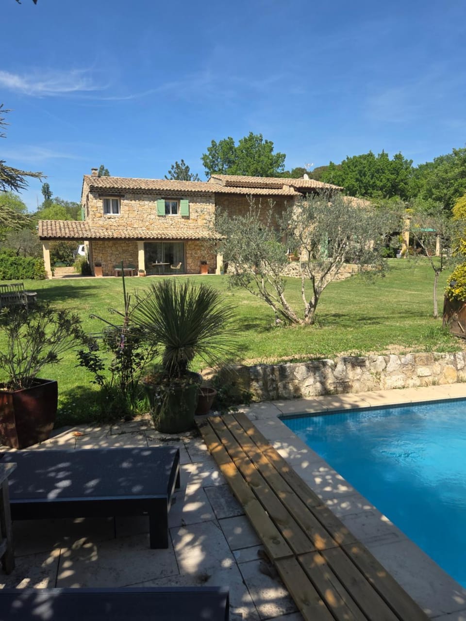 Suite de l'olivier au Mas au Coeur de la Provence &SPA House in Rognes