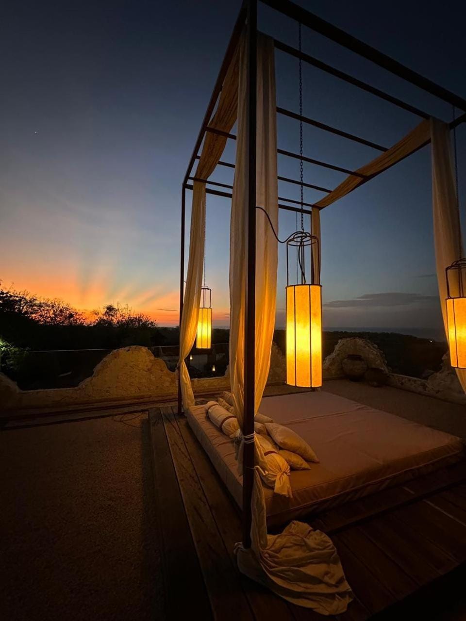 Night, View (from property/room), Balcony/Terrace, Sunrise, Sunset