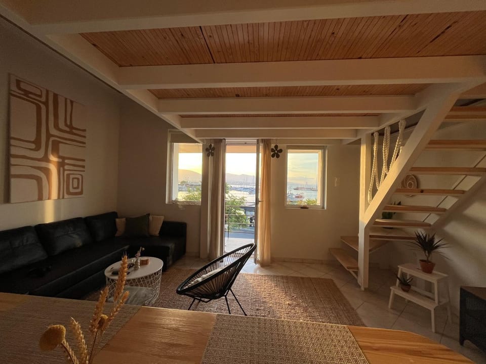 Zefi's Loft - Sea View in Piraeus Apartment in Pireas