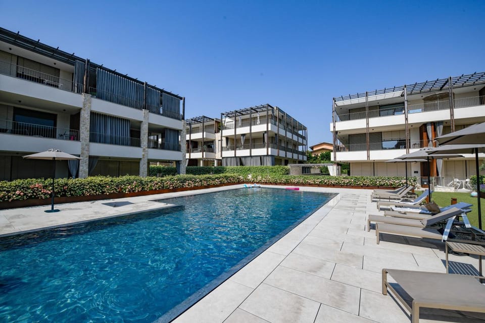 MGH Luxury - Corte Garden Bardolino 34 Apartment in Bardolino