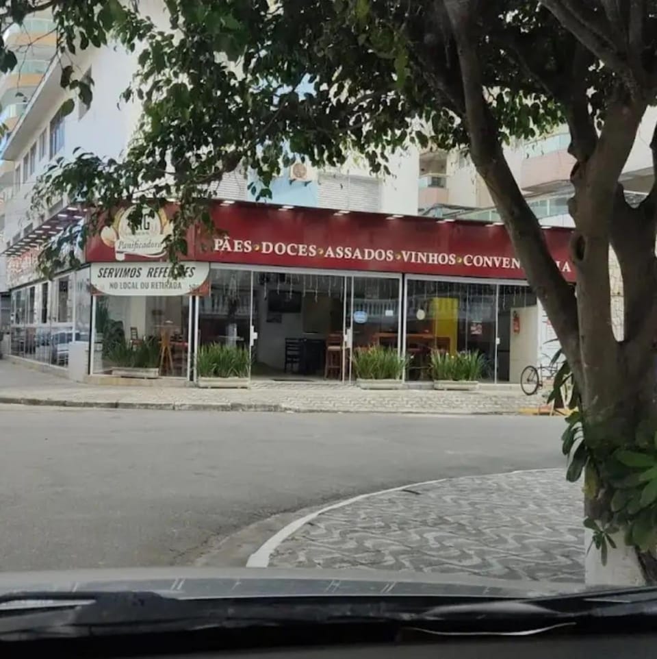 Apto 013 - Amplo, Arejado - Praia Grande-SP Apartment in State of São Paulo