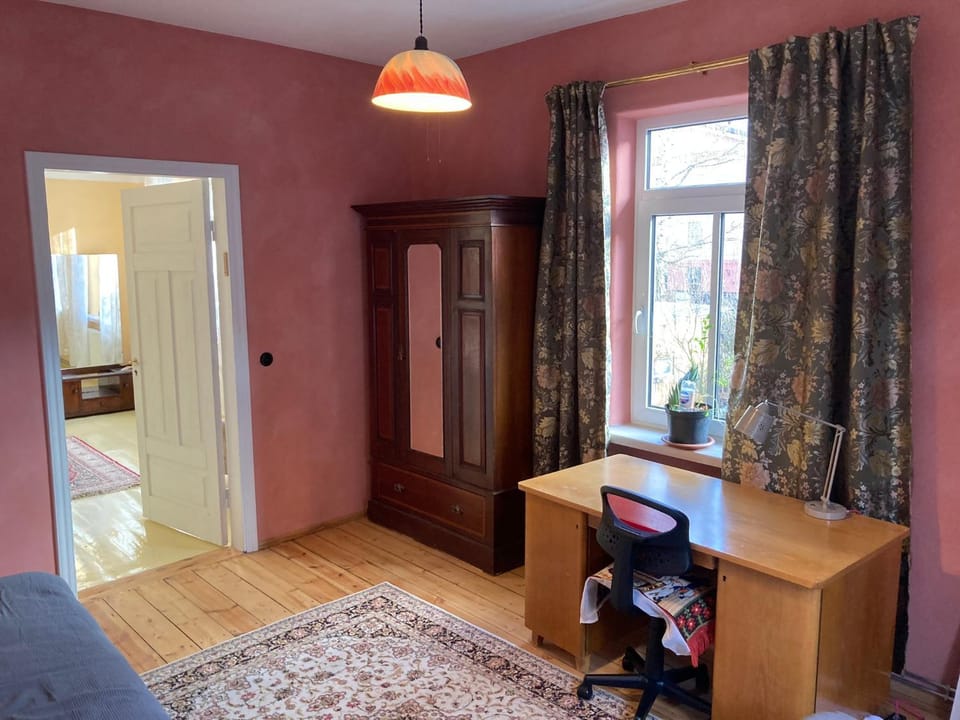 Bedroom, wardrobe