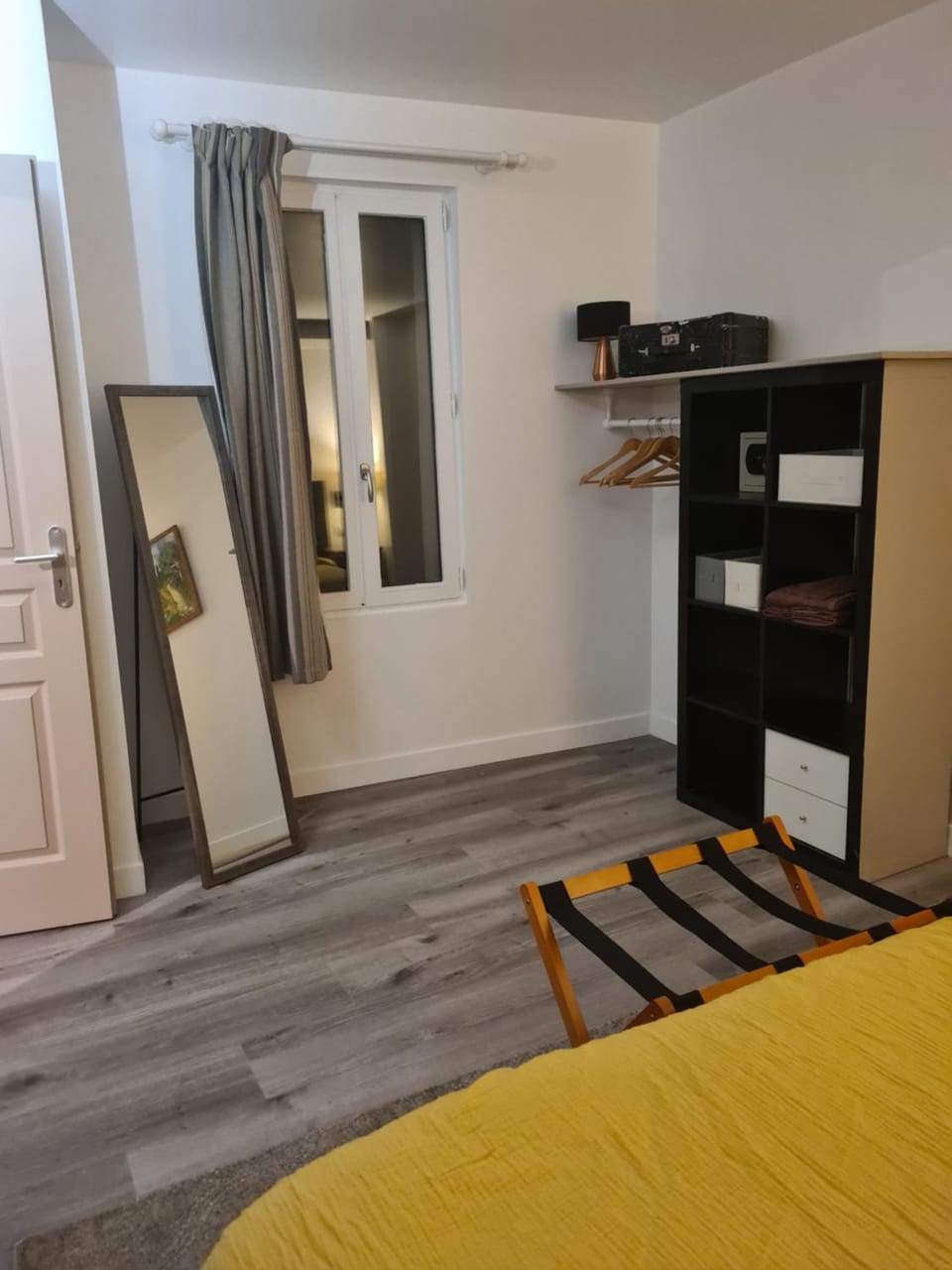 Bedroom, wardrobe