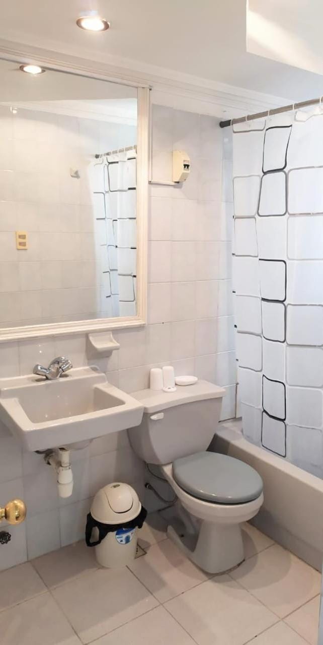 Departamento amplio Sopocachi Apartment in La Paz