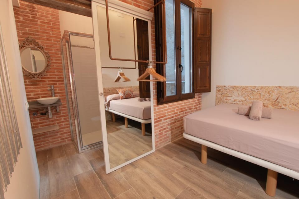 Bathroom, Bedroom