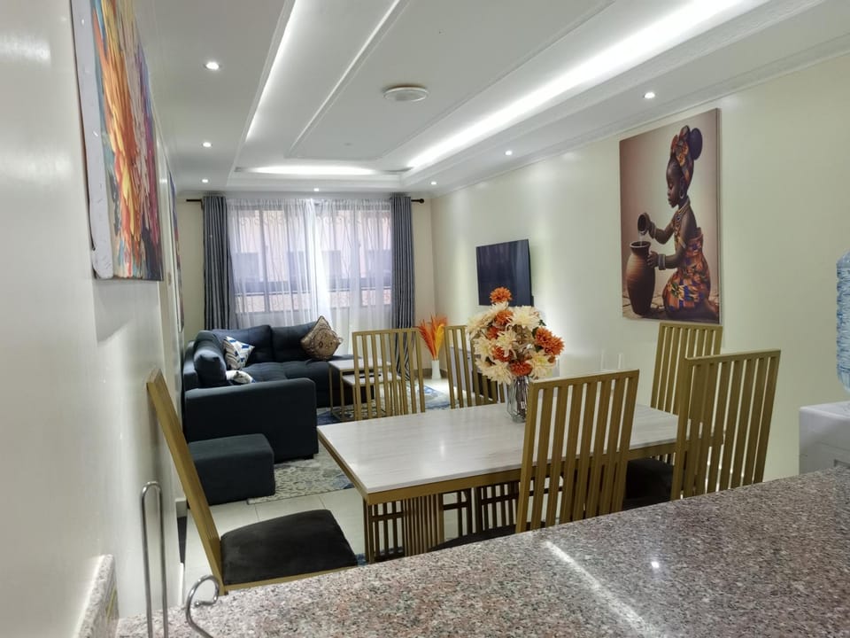 Living room, Seating area, Dining area