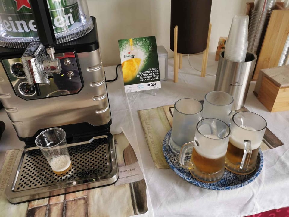 Coffee/tea facilities