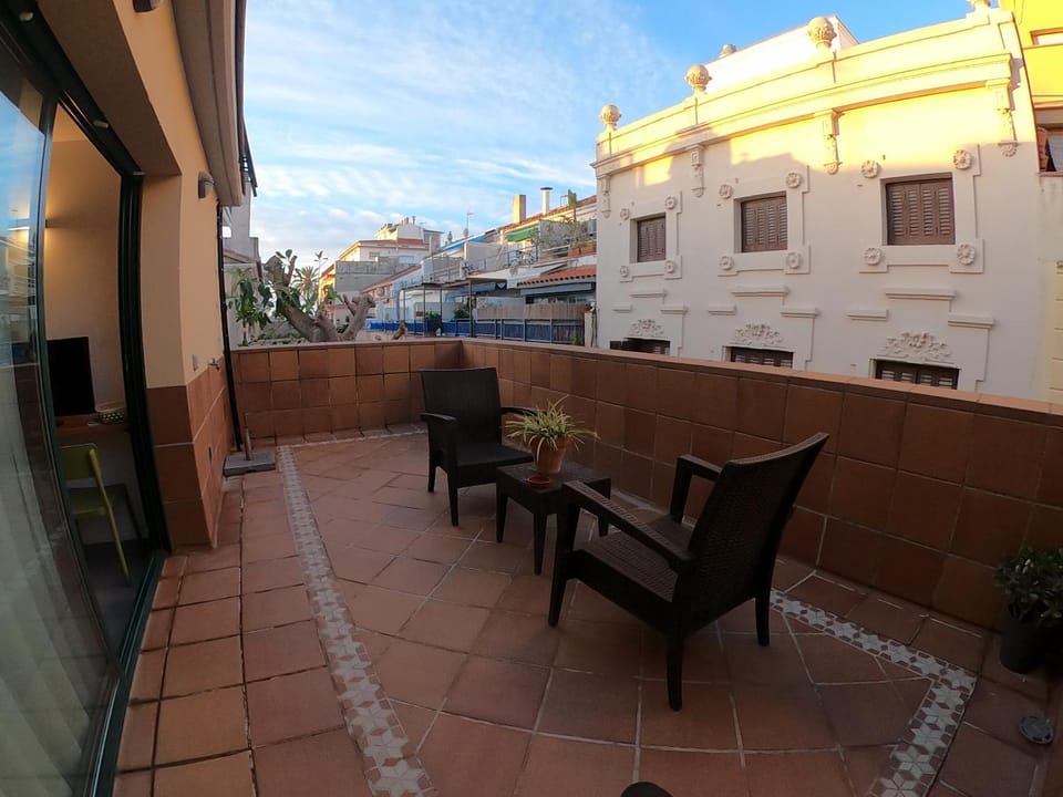 Sitges rooms by Sitges Apartment Parking Free 1000 m Bed and Breakfast in Sitges