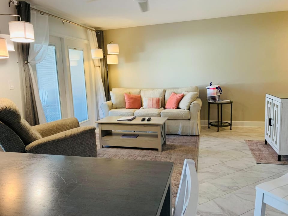 Grand Caribbean 104E House in Perdido Key