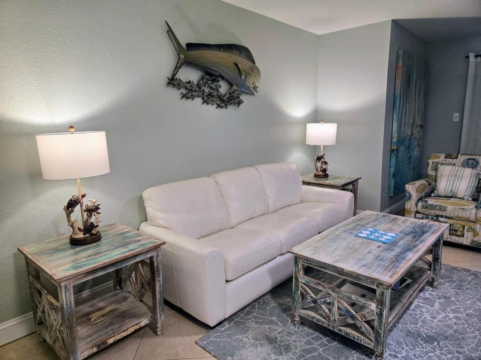 Gulf Side Villa 1B House in Perdido Key