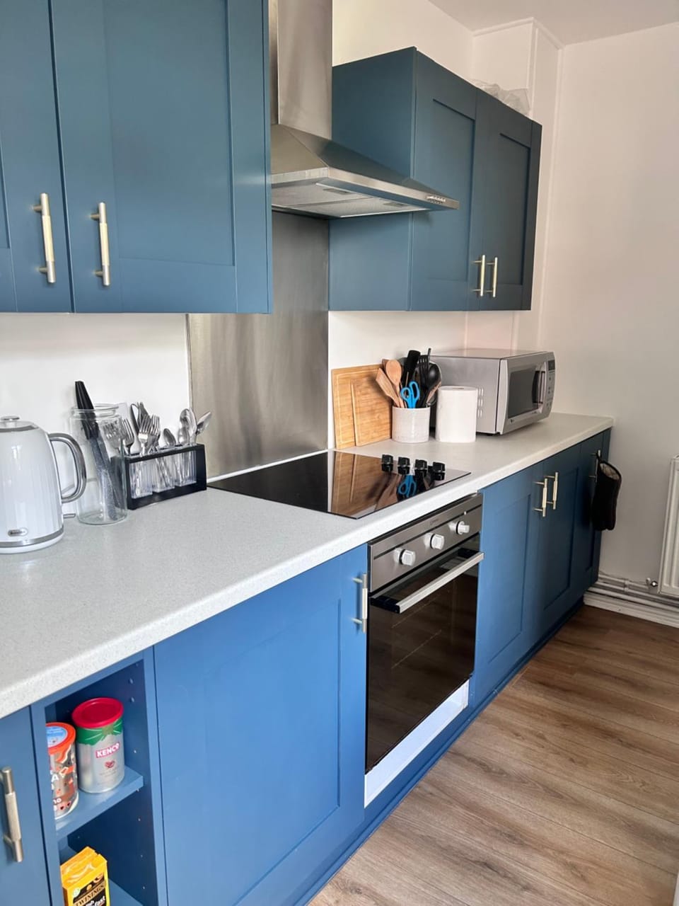 Grade II listed Victorian cottage House in Windsor