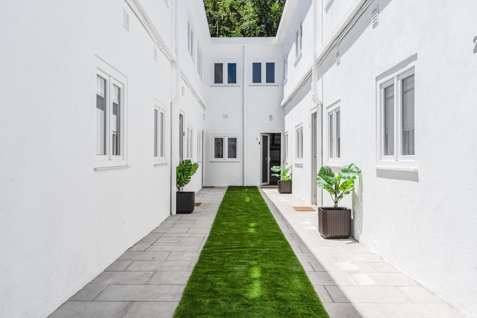 Day, Garden