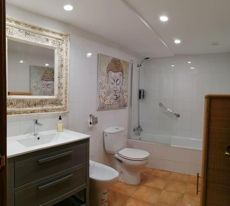 Shower, Toilet, Bathroom, Bath, bidet
